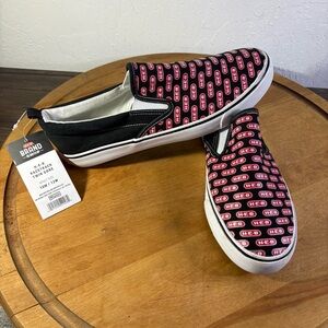 H-E-B Grocery Shoes Men 10 Women 12 Canvas Racetrack Twin Gore Graphic Slip On‎